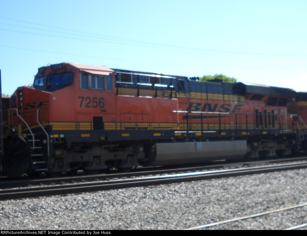 BNSF 7256